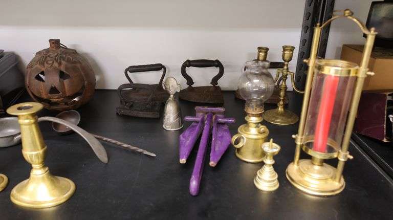 Lot Brass Candlesticks, Duck & Pineapple Door Knocker,, Oil Lamps & Candle Holders Etc.