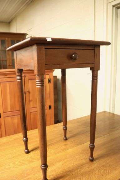 Sheraton Style One Drawer Stand