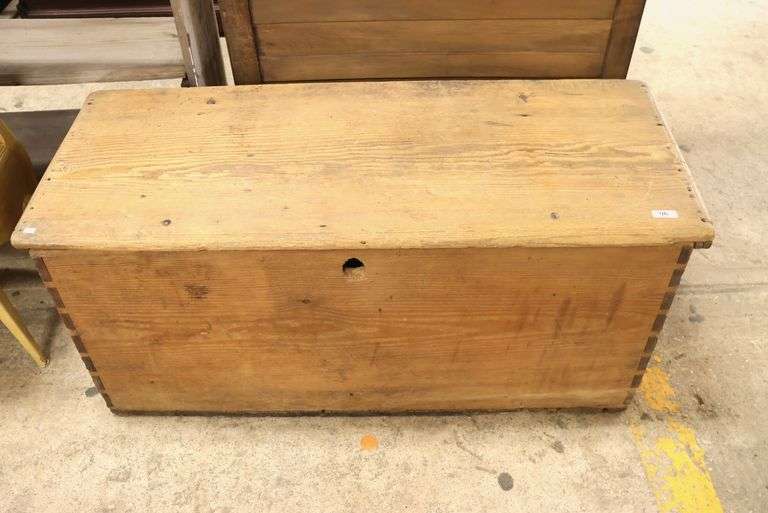 New England Dovetailed Pine Sea Chest