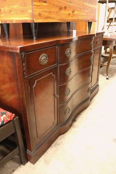 Colonial Revival Mahogany Dresser