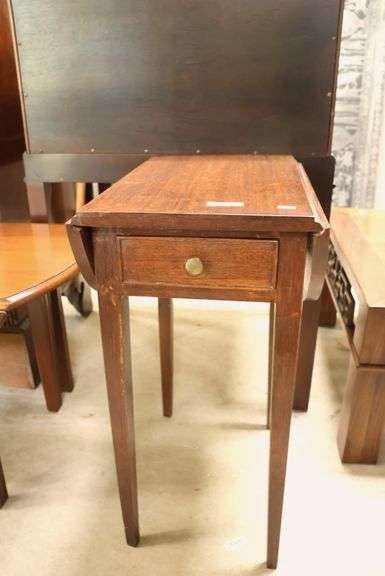 Cabinet-Made Mahogany Drop Leaf End Table