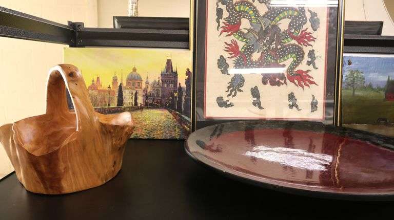 Lot Live Edge Carved Wood Basket, Charger, Lamp with Beaded Shade, Prints & Painting