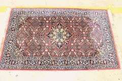 *NO STORAGE* 59" X 37" Rug