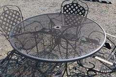 *Storage $20* Wrought Iron Patio Dining Set