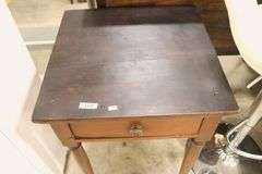 Pennsylvania Sheraton One Drawer Stand