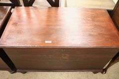 Pennsylvania Sheraton Pine Blanket Chest