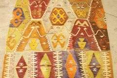 *NO STORAGE* 52" X 41" Rug