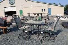 *NO STORAGE* Glass Top Patio Table and Chairs.