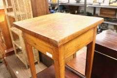 Federal Farmhouse Pine Tapered Leg Stand