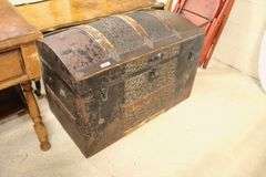 Antique Dome Lid Trunk