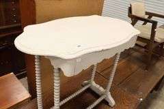 Painted Cottage Pine One Drawer Spool Table