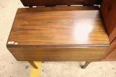 George III Marlborough Leg Mahogany Pembroke Table