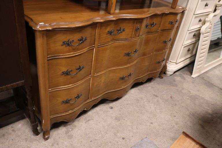 French Provincial Style Nine Drawer Chest