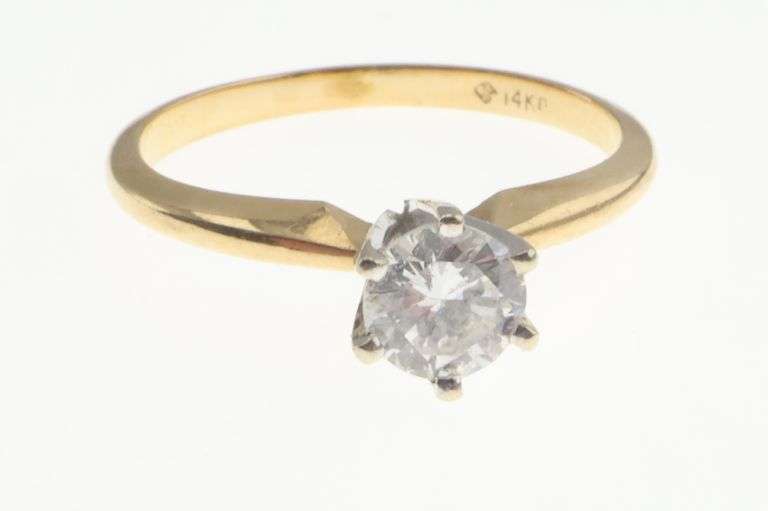 14k Gold 0.45 ct Diamond Ring 2.0g
