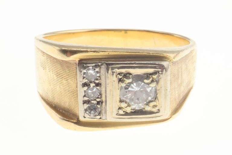 14k Gold 0.40 ct Diamond Ring 9.6g