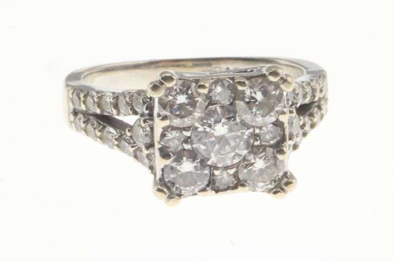 14k Gold 1.50 ct Diamond Ring 4.4g