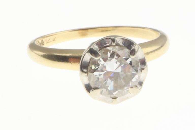 14k Gold 0.90 ct Diamond Ring 2.8g