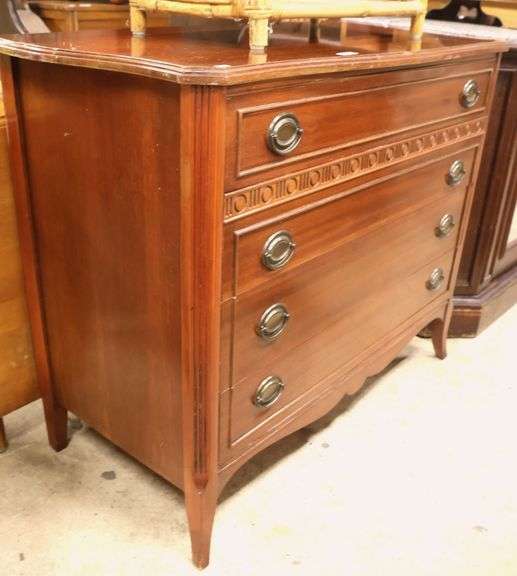 Tri-Bond Furniture Colonial Revival Mahogany Four Drawer Chest