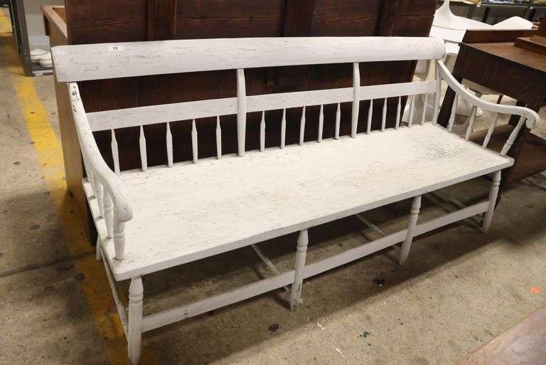 Pennsylvania Farmhouse Half Spindle Settee