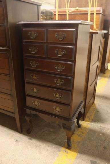Vintage Mahogany Jewelry Chest