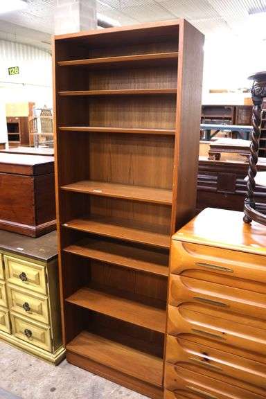 Hundevad Danish MCM Teak Bookcase