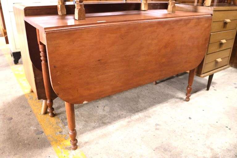 Sheraton Cherry Drop Leaf Table