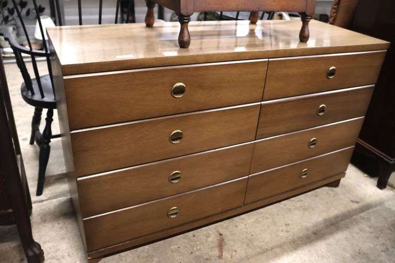 Bassett MCM Walnut Eight Drawer Dresser with Laminate Top