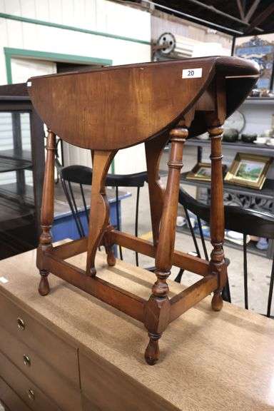 Colonial Revival William and Mary Style Tiger Maple Butterfly Table