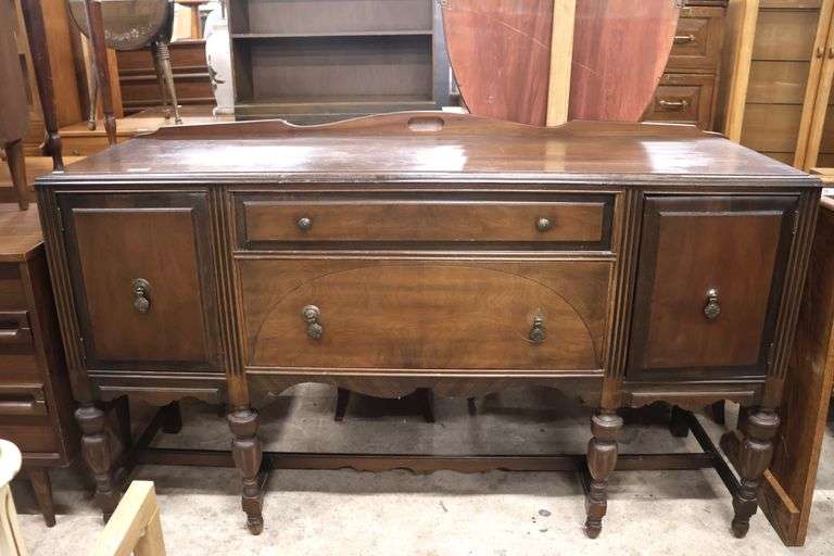 Depression Era Sideboard, Finish Wear