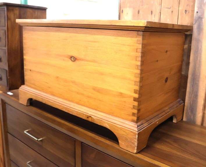 Vintage Pine-Tique Farmhouse Blanket Chest