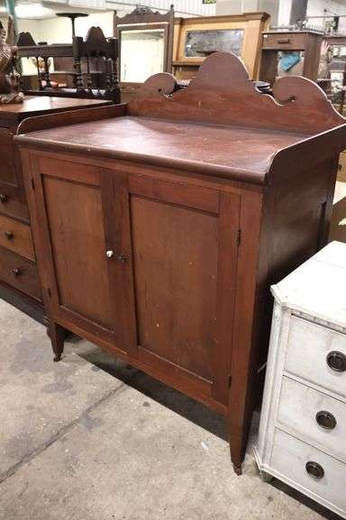 Pennsylvania Federal Red-Washed Server