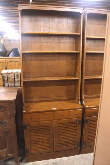 Ethan Allen Farmhouse Maple Two-Piece Bookcase