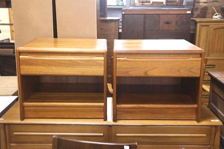 Pair Danish MCM Walnut Nightstands, Finish Wear