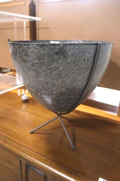 MCM Metal and Fiberglass Tripod Planter