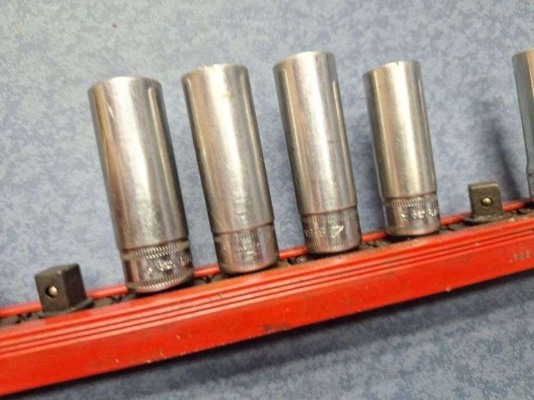 Snap-On 3/8 Metric Sockets & Rail
