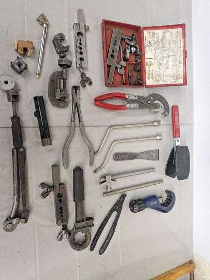 Lot Of Brake Job Tools all one money