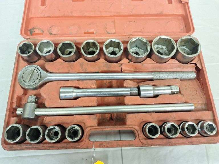 3/4 Drive Metric Sockets & Ratchet Set