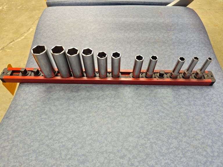 Snap-on Standard Sockets with rail
