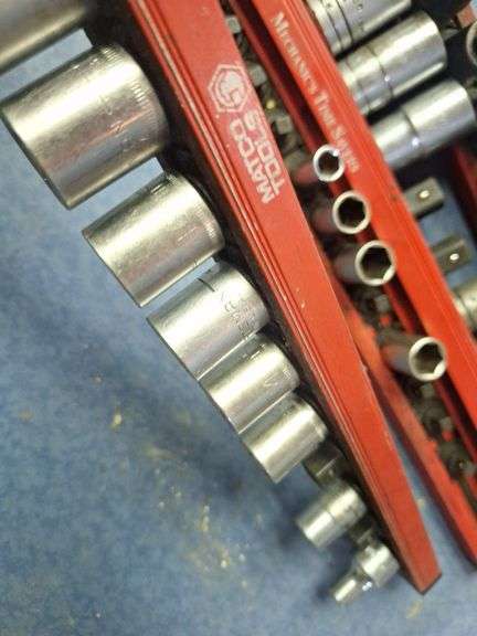 (4) Rails with Mixed Sockets & Torx head 1/2 & 3/8 & 1/4 drives all one money