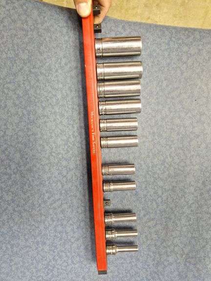 Snap-on Standard Sockets with rail