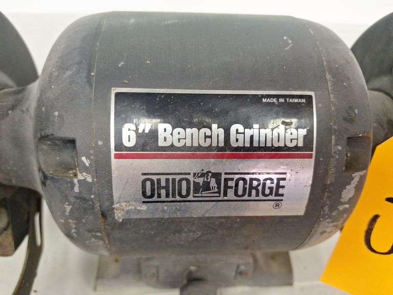 6'' Bench Grinder (runs)