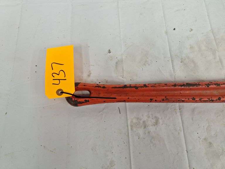 36'' Pipe Wrench