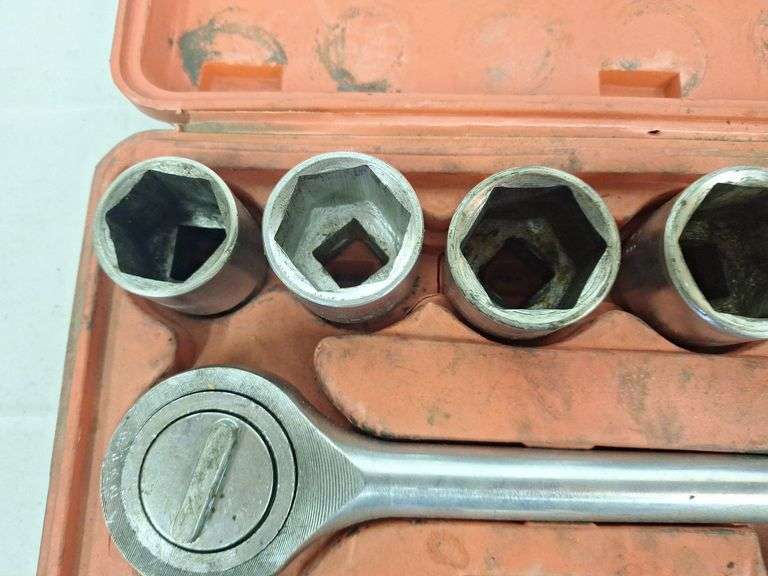 3/4 Drive Metric Sockets & Ratchet Set