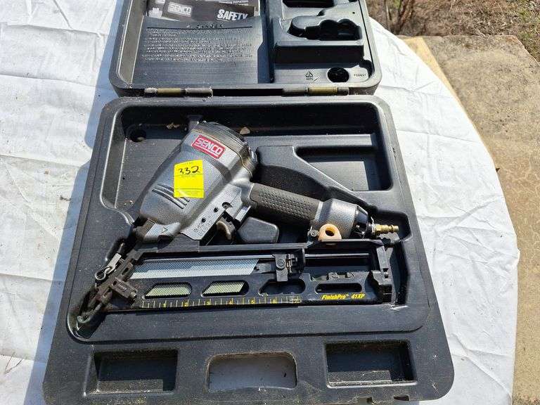 Senco Angle Trim Nail Gun (air)