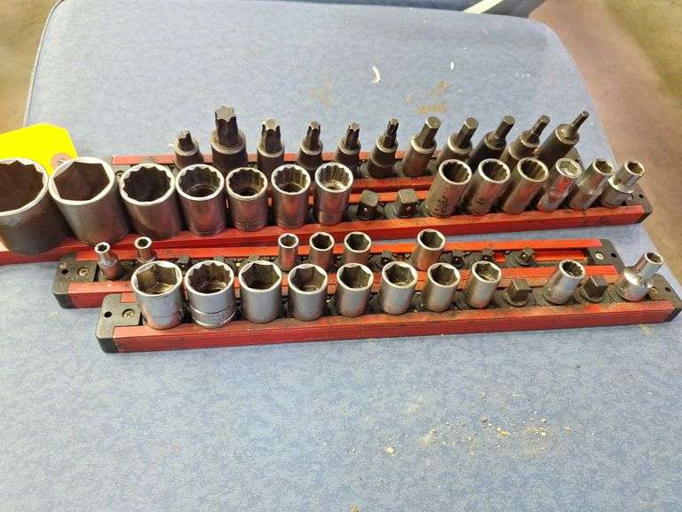 (4) Rails with Mixed Sockets & Torx head 1/2 & 3/8 & 1/4 drives all one money
