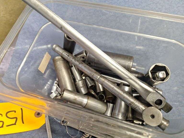 Lot Of Craftsman Tools Sockets -- Extensions -- Breaker all one money