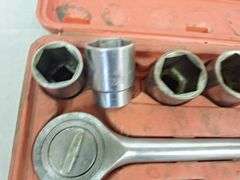 3/4 Drive Metric Sockets & Ratchet Set