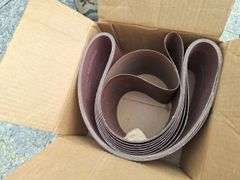 Green Belt & Disc Sander  (runs)