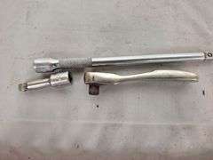 Mac 1/4 Standard & Metric Sockets -- Ratchet -- Extensions