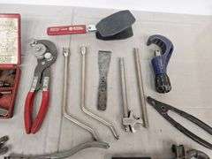 Lot Of Brake Job Tools all one money